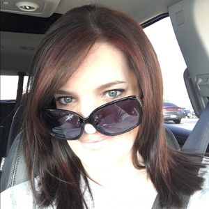 Meet your Posher, Amy